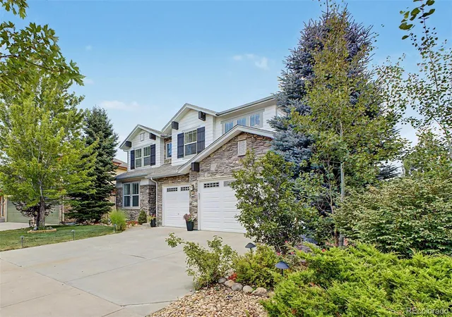 Photo 2 of Single family home for sale at 24781 E Ontario Dr, Aurora, CO 80016 | MLS# 4807392 | Listing updated on 2026-10-03