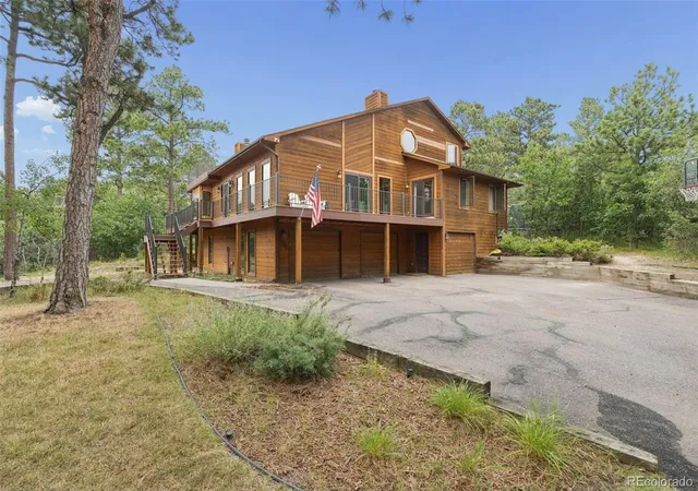 Photo 2 of Single family home for sale at 19690 W Top O The Moor Dr, Monument, CO 80132 | MLS# 4469042 | Listing updated on 2026-08-05