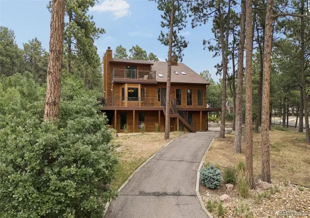 Photo 3 of Single family home for sale at 19690 W Top O The Moor Dr, Monument, CO 80132 | MLS# 4469042 | Listing updated on 2026-08-05