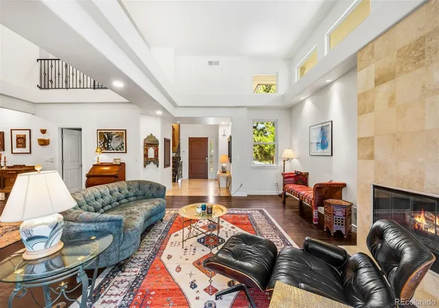 Photo 1 of Single family home for sale at 220 S Milwaukee St, Denver, CO 80209 | MLS# 5372028 | Listing updated on 2026-10-08