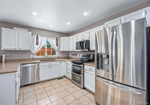 4th image of 19375 E Linvale Pl, Aurora, CO 80013 | MLS# 3797915