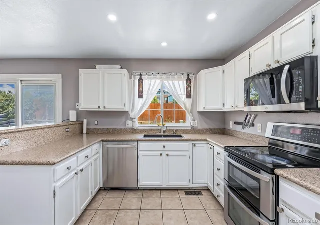 5th image of 19375 E Linvale Pl, Aurora, CO 80013 | MLS# 3797915