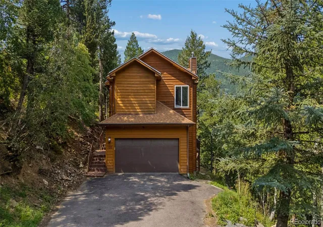 Photo 2 of Single family home for sale at 130 Jackpine Ln, Evergreen, CO 80439 | MLS# 5624531 | Listing updated on 2026-09-30