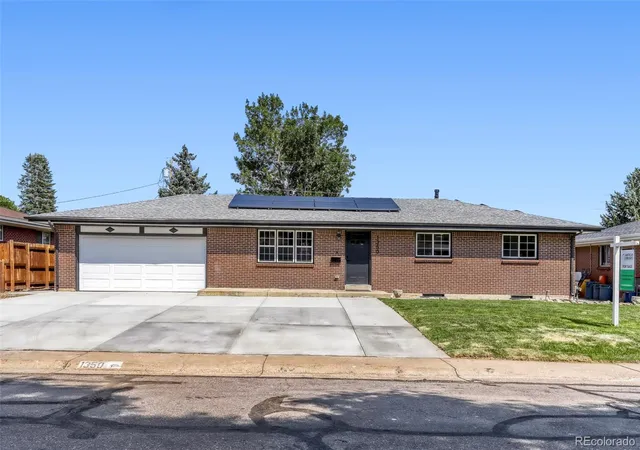 1st image of 1350 S Allison St, Lakewood, CO 80232 | MLS# 2815770