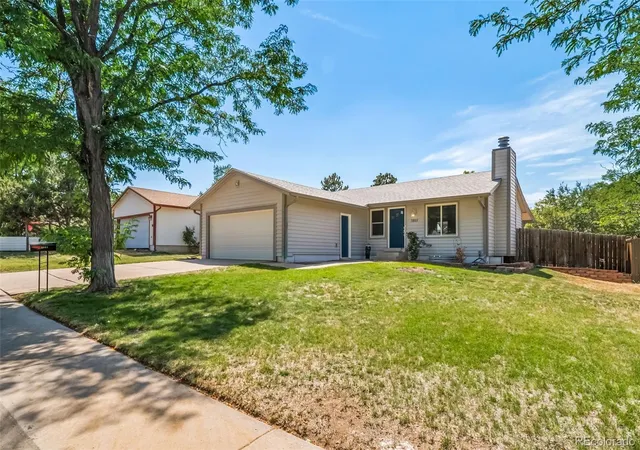 1st image of 3865 S Nucla St, Aurora, CO 80013 | MLS# 4059930