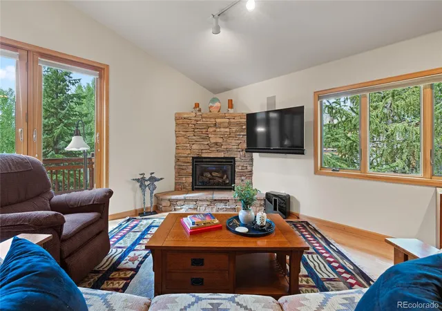 5th image of 4 Hawn Dr, Frisco, CO 80443 | MLS# 8452708