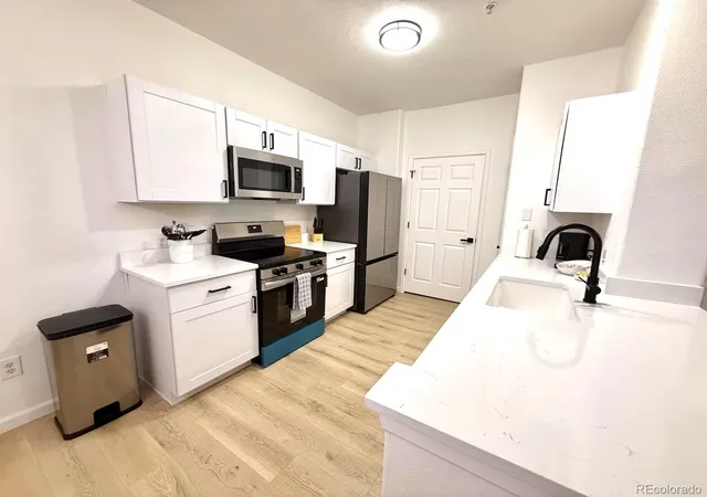 4th image of 494 Black Feather Loop #106, Castle Rock, CO 80104 | MLS# 7051569