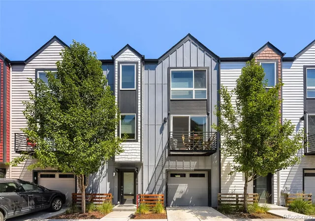 1st image of 5556 W 10th Pl, Lakewood, CO 80214 | MLS# 4295093
