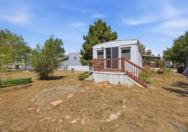 Photo 3 of Manufactured home for sale at 4500 19Th St, Boulder, CO 80304 | MLS# 2555771 | Listing updated on 2026-10-15