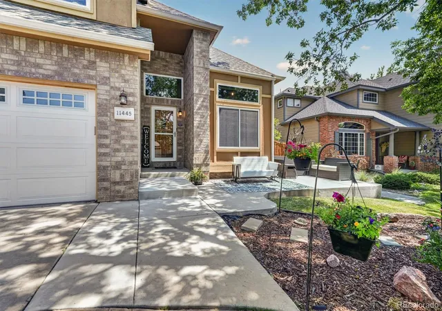 Photo 2 of Single family home for sale at 11445 W Coal Mine Dr, Littleton, CO 80127 | MLS# 2582880 | Listing updated on 2026-10-05