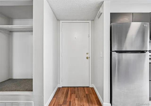 3rd image of 15202 E Hampden Cir #F5, Aurora, CO 80014 | MLS# 4137829