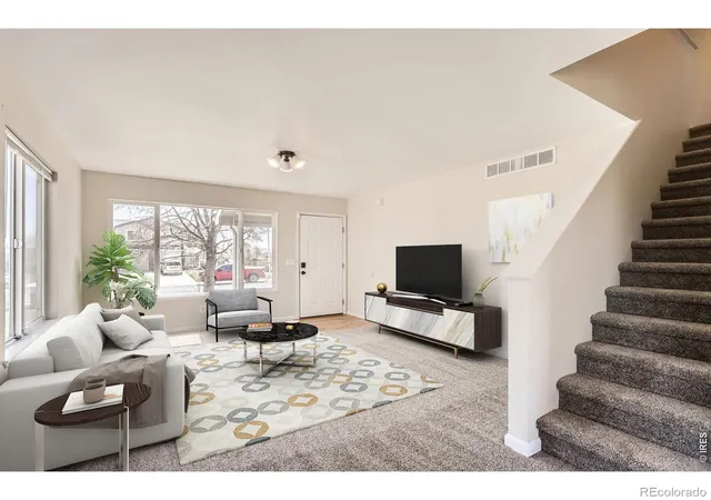 3rd image of 3121 Swan Point Dr, Evans, CO 80620 | MLS# IR1065640