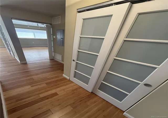 2nd image of 1032 N Clarkson St #208, Denver, CO 80218 | MLS# 8108120