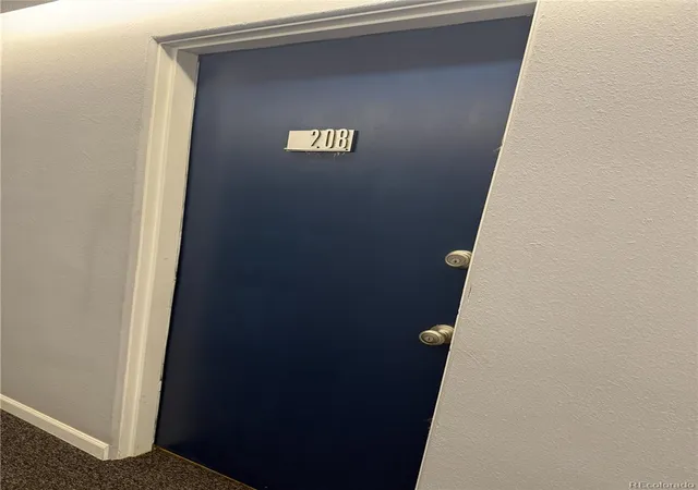 2nd image of 1032 N Clarkson St, Denver, CO 80218