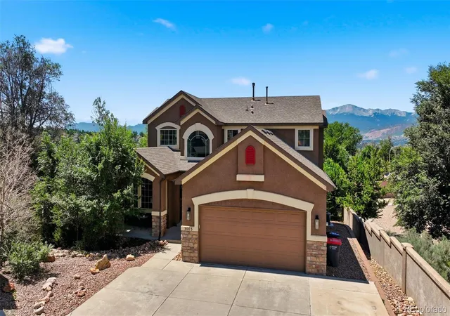 Photo 1 of Single family home for sale at 3003 Bella Cima Dr, Colorado Springs, CO 80918 | MLS# 9537559 | Listing updated on 2026-09-01