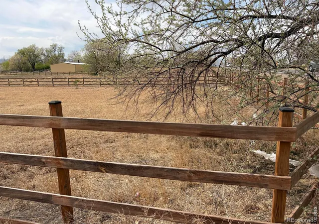 2nd image of 525 E Douglas Rd, Fort Collins, CO 80524 | MLS# IR1065648