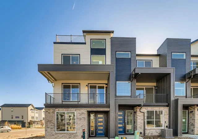 2nd image of 1630 Park Pl, Broomfield, CO 80023 | MLS# 4129509