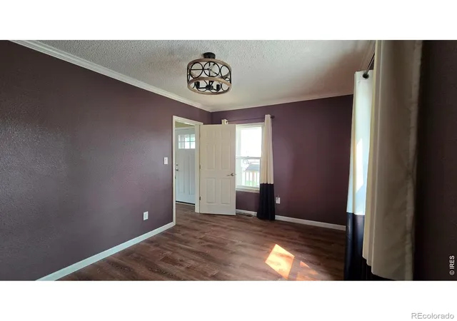 Photo 4 of Single family home for sale at 611 Douglas St, Sterling, CO 80751 | MLS# IR1065650 | Listing updated on 2026-09-23