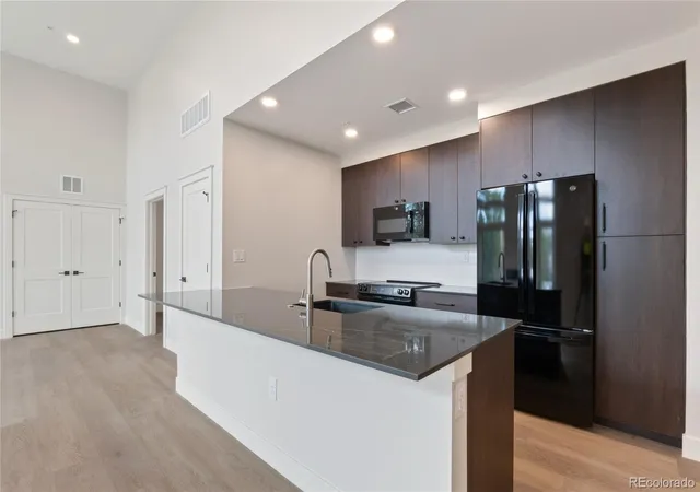 3rd image of 1643 Boulder St #206, Denver, CO 80211 | MLS# 3509830