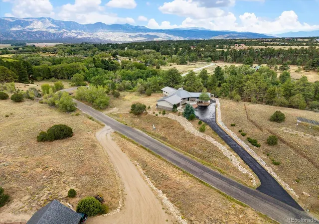 Photo 4 of Single family home for sale at 13030 County Rd 261d, Nathrop, CO 81236 | MLS# 5747534 | Listing updated on 2026-08-18