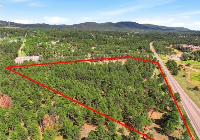 3rd image of 205 Sourdough Rd, Woodland Park, CO 80863 | MLS# 6843645