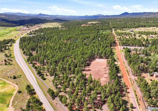 5th image of 205 Sourdough Rd, Woodland Park, CO 80863 | MLS# 6843645