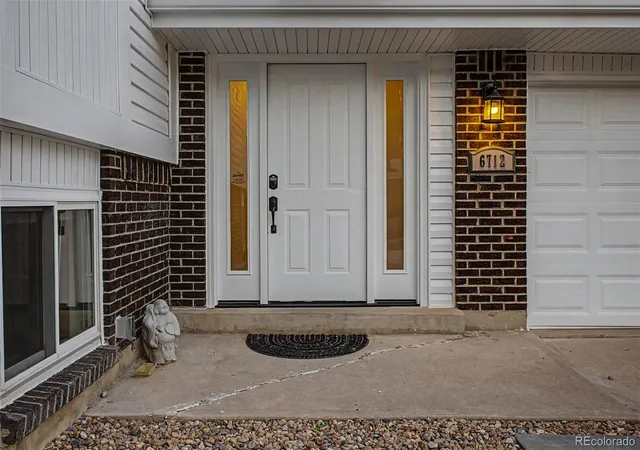 2nd image of 6712 S Marion Cir, Centennial, CO 80122 | MLS# 8683807