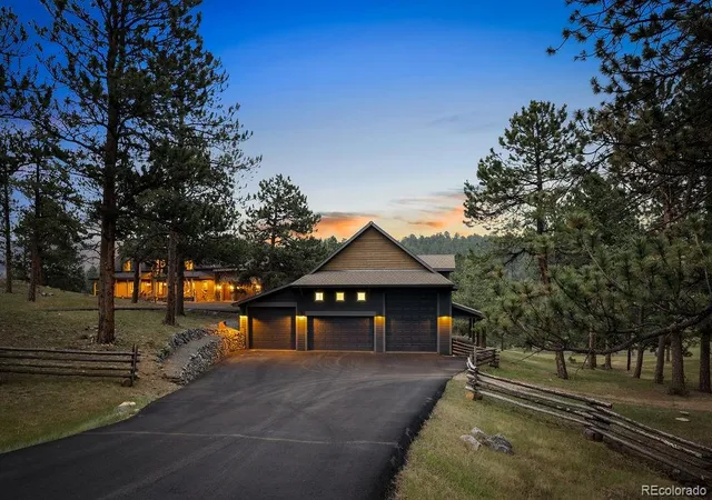 Photo 4 of Single family home for sale at 566 Meadow Vista Dr, Evergreen, CO 80439 | MLS# 3186496 | Listing updated on 2026-09-08