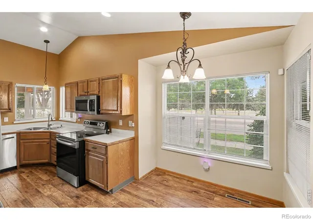 Photo 4 of Single family home for sale at 3036 Eastgate Ln, Fort Collins, CO 80525 | MLS# IR1065667 | Listing updated on 2026-08-22