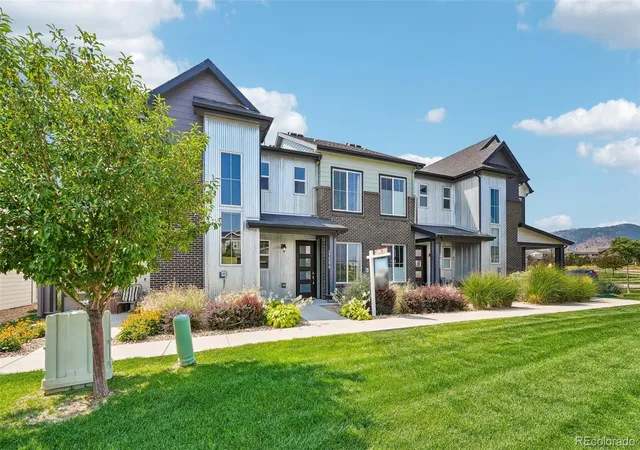 2nd image of 19629 W 93rd Dr #B, Arvada, CO 80007 | MLS# 1590642