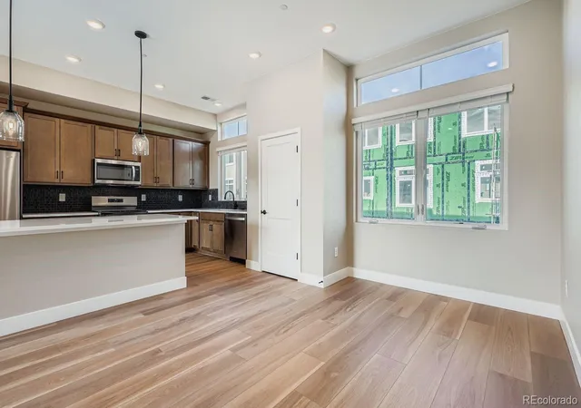 Photo 2 of Townhouse for sale at 15538 W Washburn Ave #18, Lakewood, CO 80228 | MLS# 4881637 | Listing updated on 2026-09-21