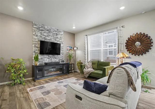 2nd image of 783 N Shawnee St, Aurora, CO 80018 | MLS# 8943690
