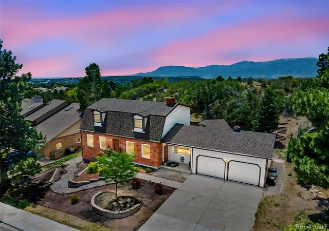 4th image of 3645 Saddle Rock Rd, Colorado Springs, CO 80918 | MLS# 1854111