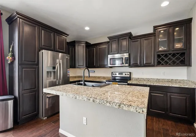 5th image of 21061 Randolph Pl, Denver, CO 80249 | MLS# 7990981