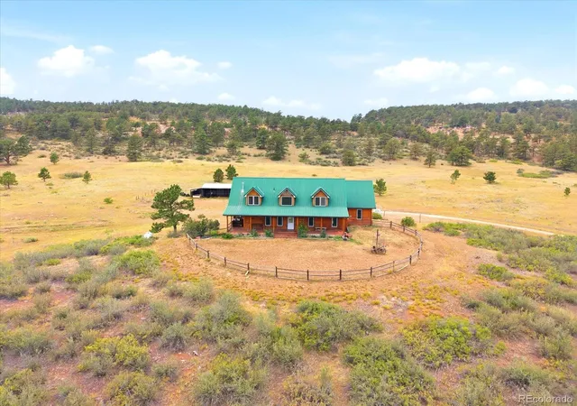 Photo 3 of Single family home for sale at 163 S County Rd 31, Berthoud, CO 80513 | MLS# 6211410 | Listing updated on 2026-08-29