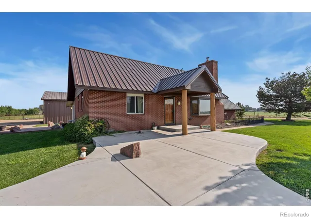 Photo 3 of Single family home for sale at 2121 E 20th Street, Greeley, CO 80631 | MLS# IR1065691 | Listing updated on 2026-10-06