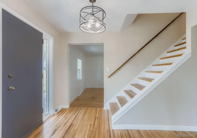 Photo 4 of Single family home for sale at 11131 Lookout Rd, Longmont, CO 80504 | MLS# 5911819 | Listing updated on 2026-09-29
