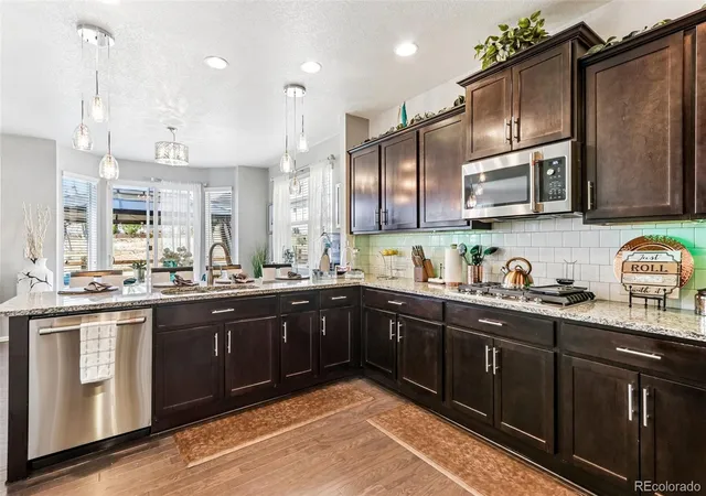 Photo 3 of Single family home for sale at 22537 E Union Cir, Aurora, CO 80015 | MLS# 2842484 | Listing updated on 2026-10-07
