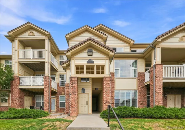 1st image of 5723 N Gibralter Wy #4-102, Aurora, CO 80019 | MLS# 6221088