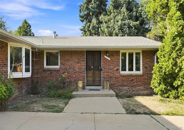 2nd image of 6745 S Adams Wy, Centennial, CO 80122 | MLS# 5445033