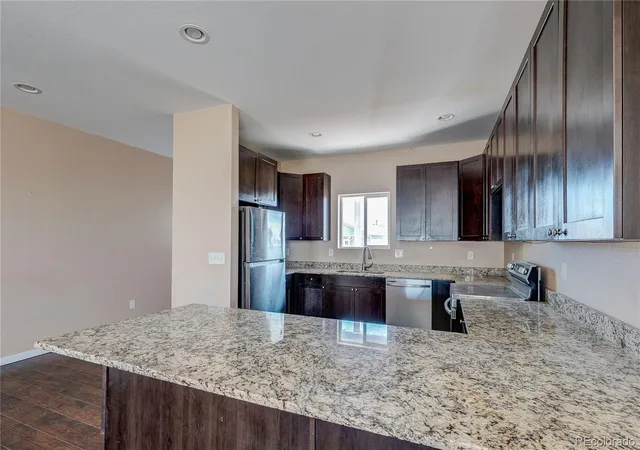 5th image of 495 S 3Rd Ave, Deer Trail, CO 80105 | MLS# 4800231