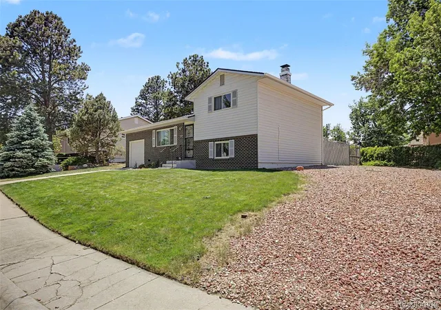3rd image of 712 Lansing Dr, Colorado Springs, CO 80909 | MLS# 4879401