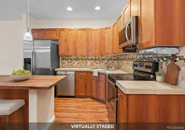 5th image of 8650 Gold Peak Dr #D, Highlands Ranch, CO 80130 | MLS# 4427569