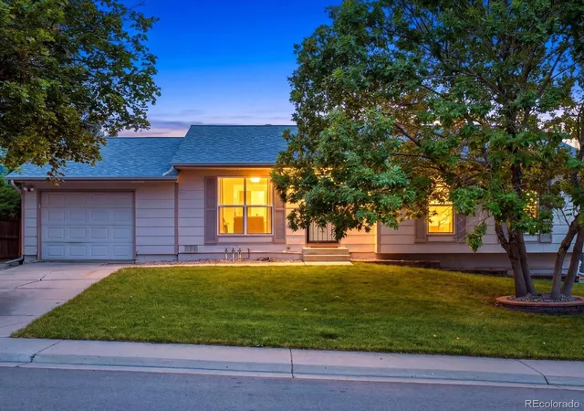 1st image of 1208 S Cathay St, Aurora, CO 80017 | MLS# 9243714