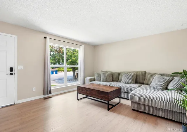 4th image of 1208 S Cathay St, Aurora, CO 80017 | MLS# 9243714