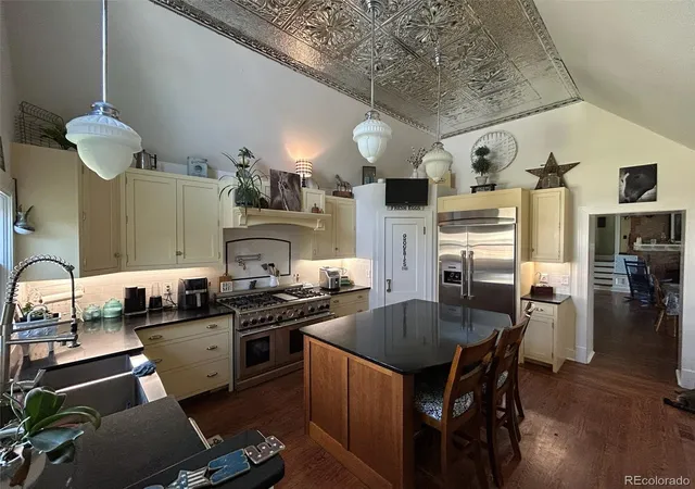 Photo 4 of Single family home for sale at 409 W Vinson St, Holly, CO 81047 | MLS# 4438999 | Listing updated on 2026-08-04