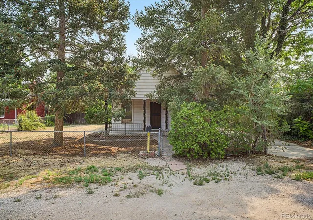 2nd image of 1340 Chase St, Lakewood, CO 80214 | MLS# 9741265