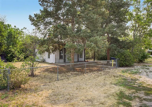 3rd image of 1340 Chase St, Lakewood, CO 80214 | MLS# 9741265