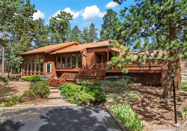 1st image of 340 Ponderosa Ct, Woodland Park, CO 80863 | MLS# 2237581