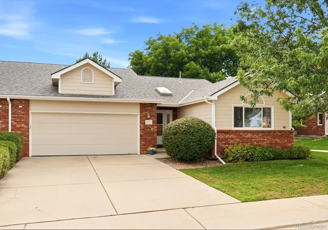 Photo 3 of Townhouse for sale at 1533 Tulip Ct, Longmont, CO 80501 | MLS# 4394704 | Listing updated on 2026-10-27